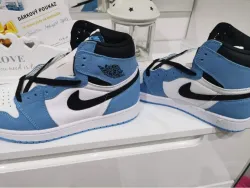 G5 Air Jordan 1 High OG University Blue,555088-134 review coolkicksmall reviews 01