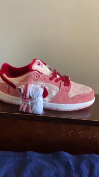 Cool Kicks | GET SB Dunk Low StrangeLove Skateboards ,CT2552-800 review 3