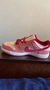Cool Kicks | GET SB Dunk Low StrangeLove Skateboards ,CT2552-800 review 4