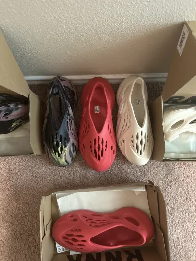 G5 Yeezy Foam RNNR Vermillion,GW3355 review Nico Martin