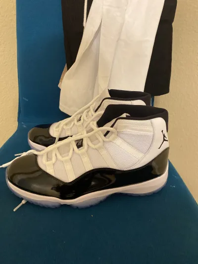 Coolkicks PKGoden Air Jordan 11 Retro Concord (2018),378037-100 review Broz