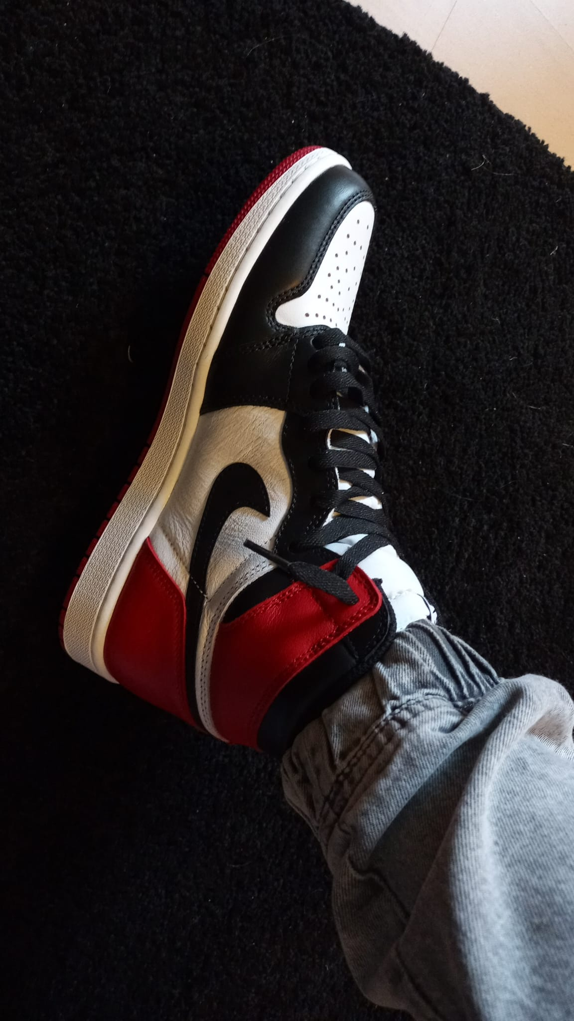 Coolkicks PKGoden Air Jordan 1 Retro Black Toe (2016),555088-125 review 1