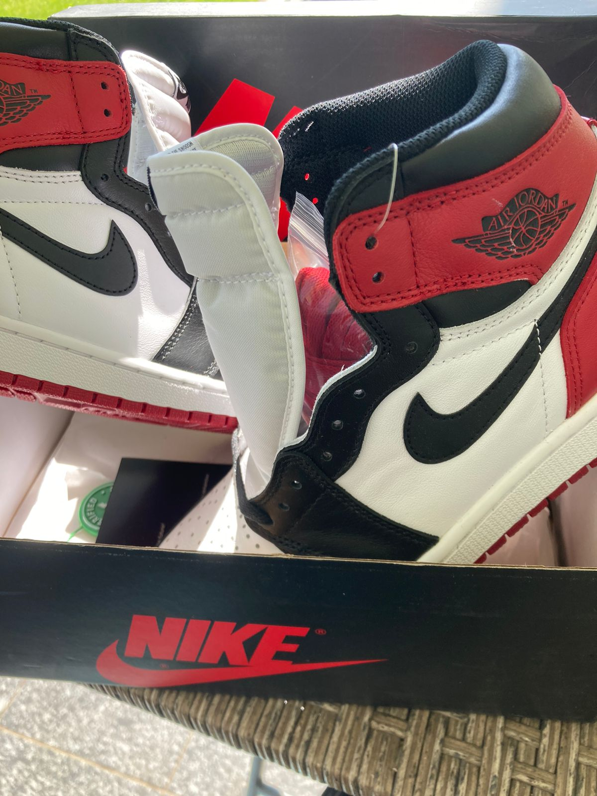 Coolkicks PKGoden Air Jordan 1 Retro Black Toe (2016),555088-125 review coolkicksmall 03