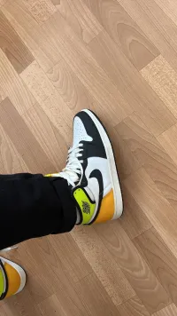 Cool Kicks | GET Air Jordan 1 Retro High GET Volt Gold,555088-118 review 1