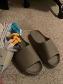 Cool Kicks |G5 Yeezy Slide Earth Brown,FV8425 review D.D 01