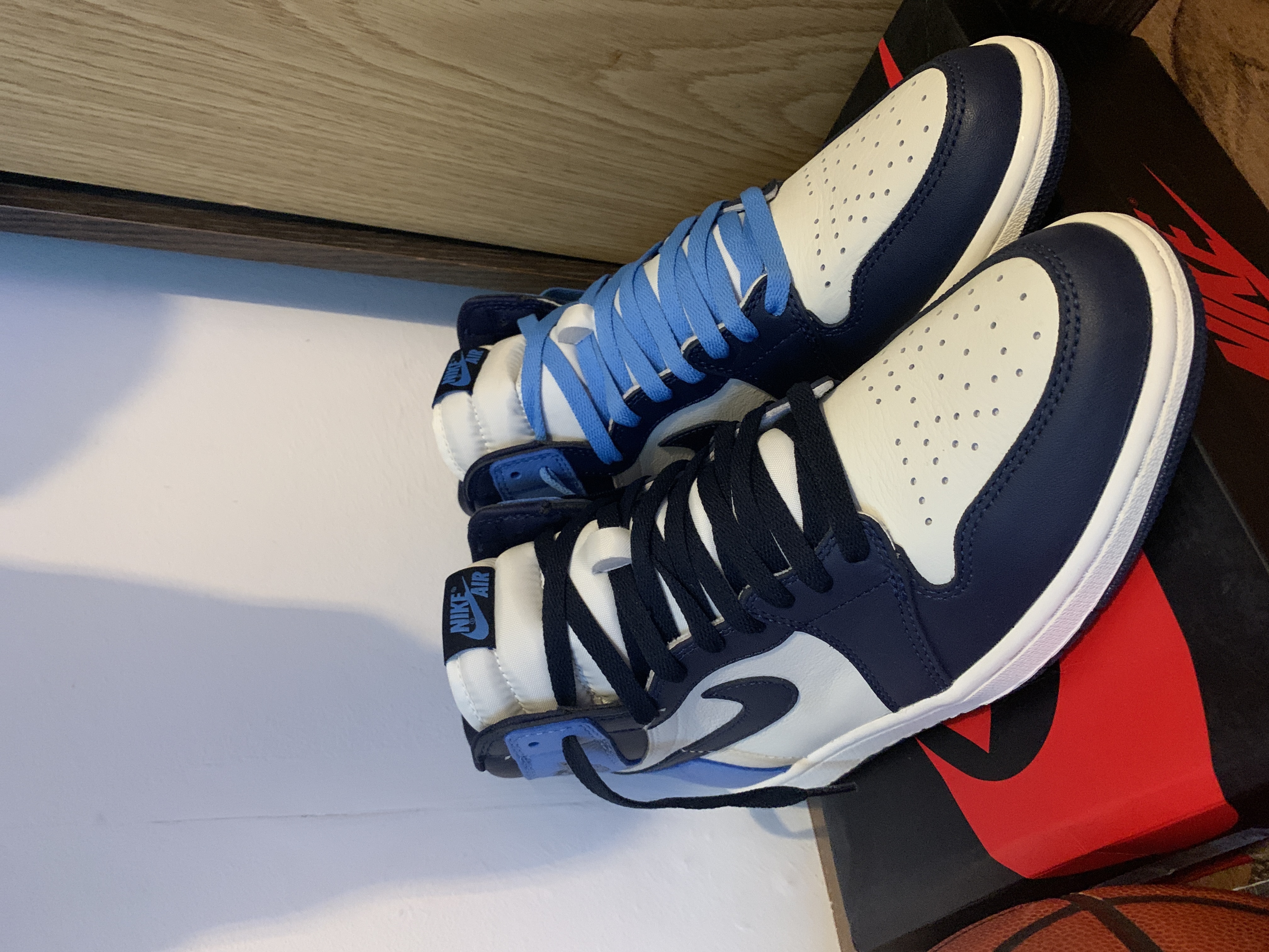 PKGoden Air Jordan 1 Retro High Obsidian UNC,555088-140 review Cassandra