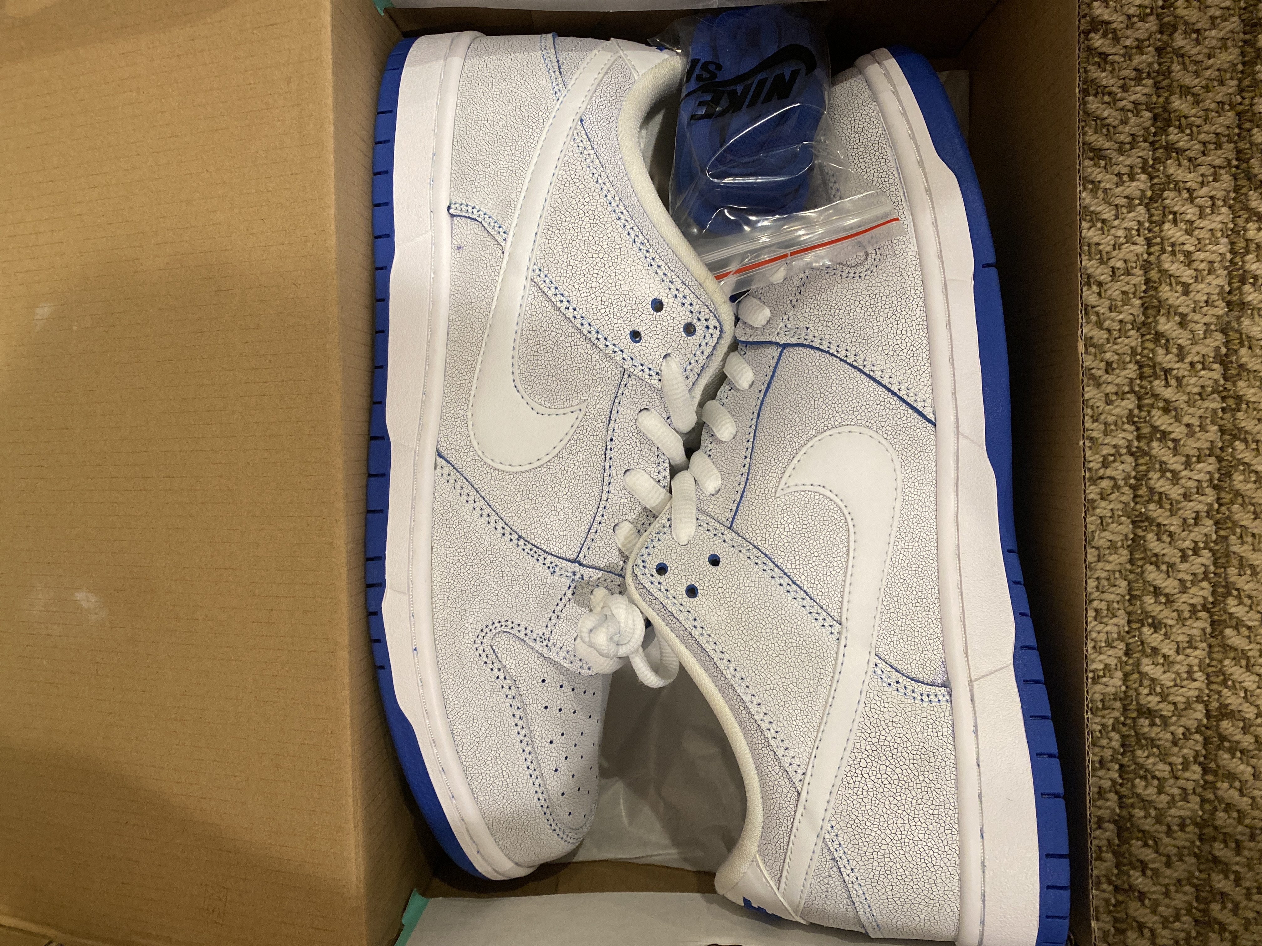 Coolkicks PKGoden SB Dunk Low Premium White Game Royal,CJ6884-100 review 0