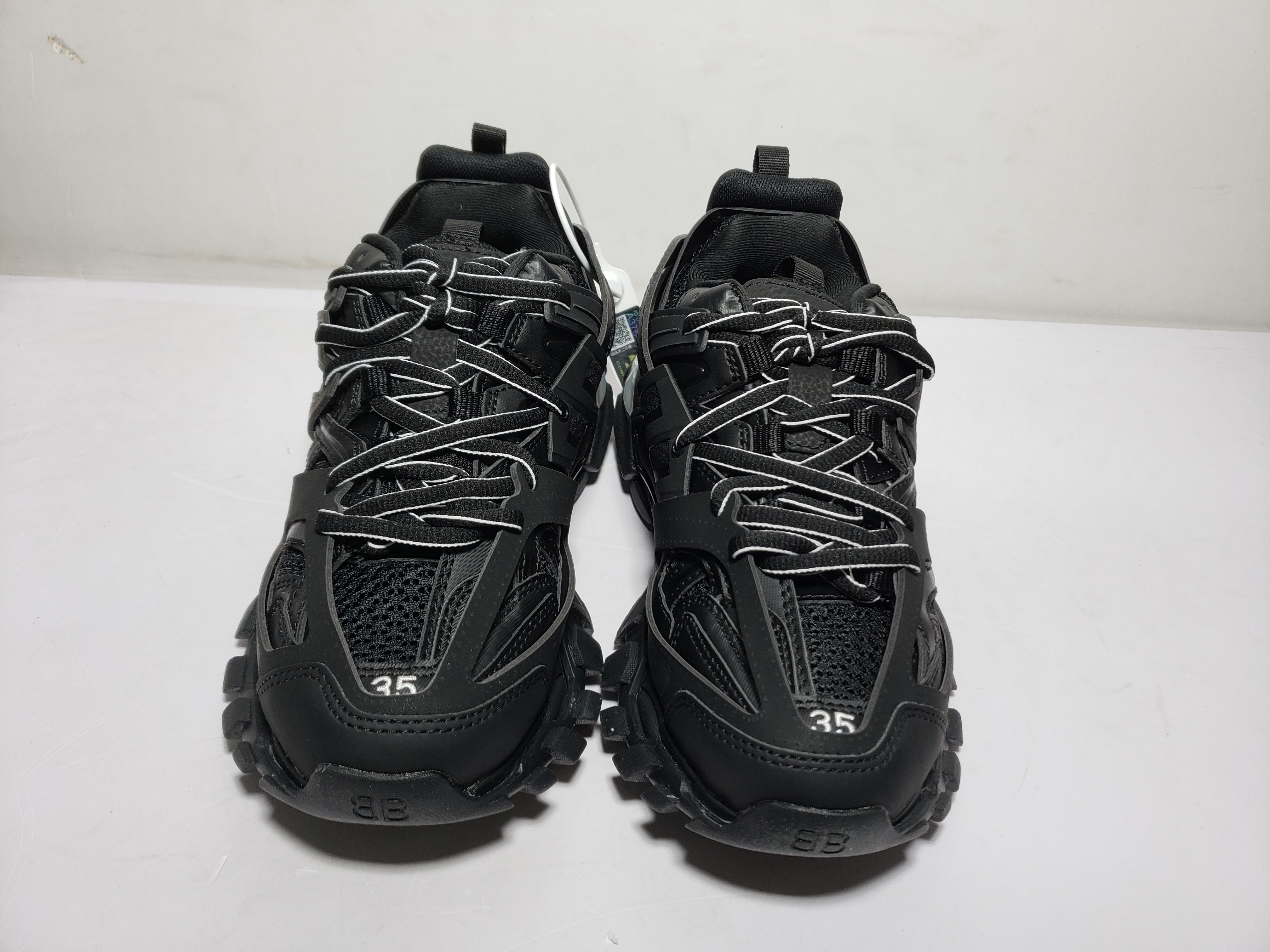 Balenciaga Tess S.Black 555032 W1GB7 1000  review 0