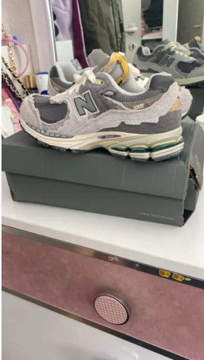 GET New Balance 2002R Protection Pack Rain Cloud,M2002RDA review feedback from WhatsApp customer 01
