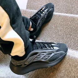 Coolkicks PKGoden Yeezy 700 V3 Alvah,H67799 review jayden 02