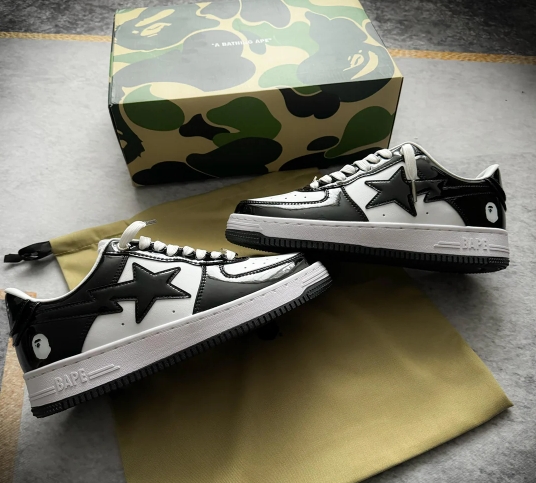 G5 A Bathing Ape Bape Sta Low Black White, 1H70-191-001 review Tando 00