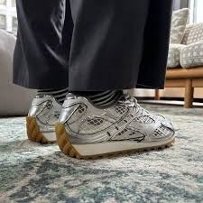 PKGoden Bottega Veneta Orbit low cut casual running shoes Silver review Maria Loera