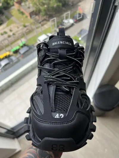 PKGoden Balenciaga  3rd LED Tess S.Black 555032 W1GB7 1000 review CeCe Williams