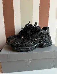 PKGoden Balenciaga Runner Black 656065W3RA11000  review 0