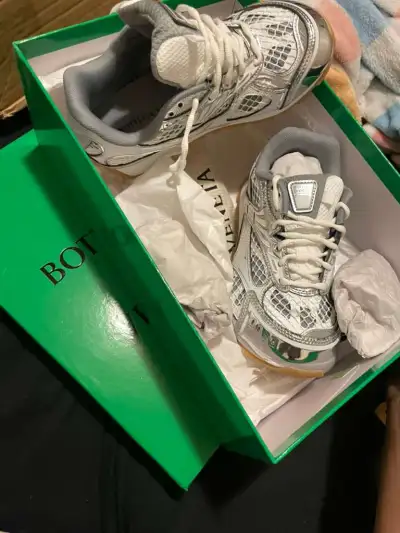 PKGoden Bottega Veneta Orbit low cut casual running shoes Silver review feedback from whatsapp customer 01