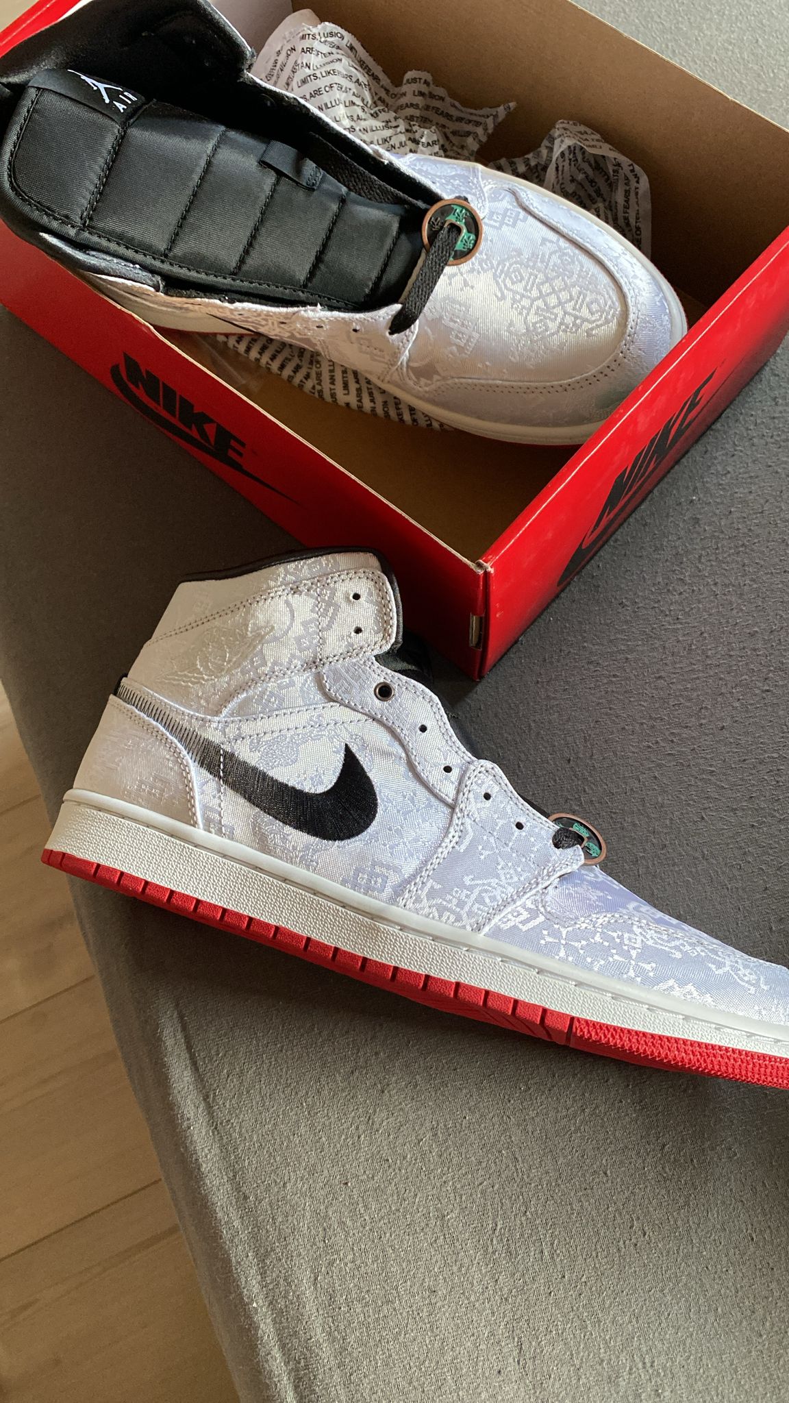 Coolkicks GET Air Jordan 1 Mid SE Fearless Edison Chen CLOT,CU2804-100 review 1