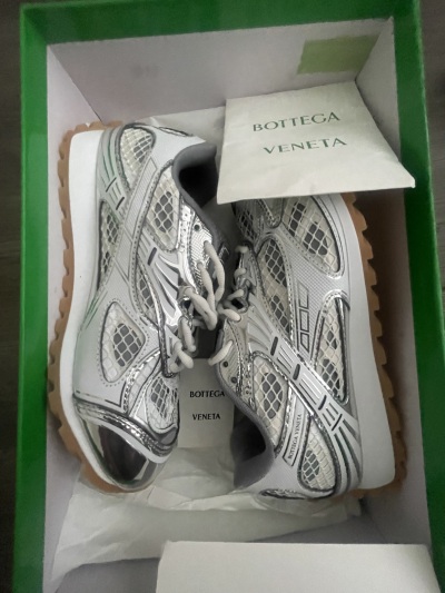 PKGoden Bottega Veneta Orbit low cut casual running shoes Silver review Kendrick 02