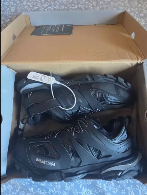 PKGoden Balenciaga  3rd LED Tess S.Black 555032 W1GB7 1000 review 