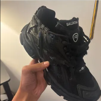 PKGoden Balenciaga Runner Black 656065W3RA11000  review Roe M 01