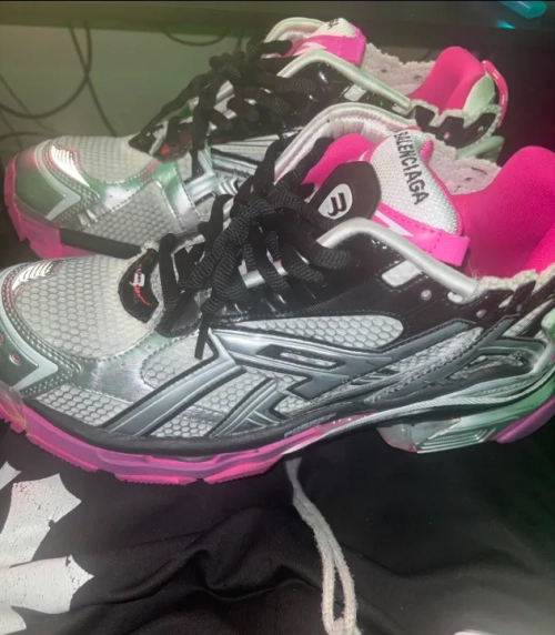 PKGoden Balenciaga 7th Runner Silver Red 677402 W3RB2 9155 review 