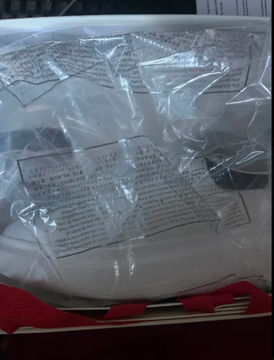 PKGoden Alexander McQueen Sneaker Black Velveter  review 0