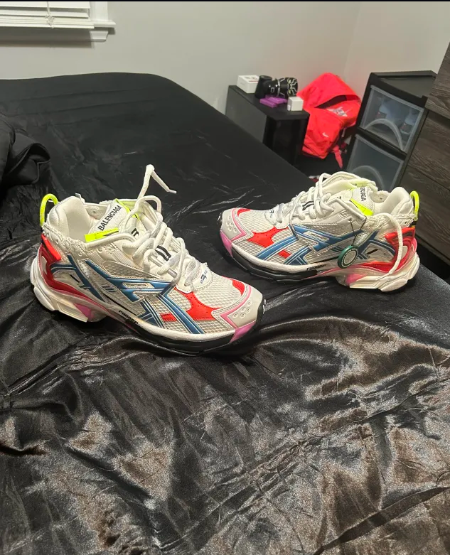 PKGoden Balenciaga Runner Sneaker White Multi-Color 772774 W3RBW 9645 review Roy C