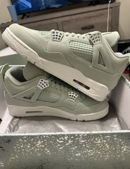 PKGoden Air Jordan 4 Retro Seafoam Sail,HV0823-003 review 1