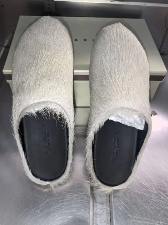 PKGoden Grey White long hair calfskin Fussbett sabot Marni Slides review 1