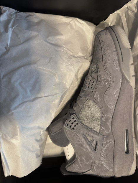 PKGoden Air Jordan 4 Retro Kaws,930155-003 review 0