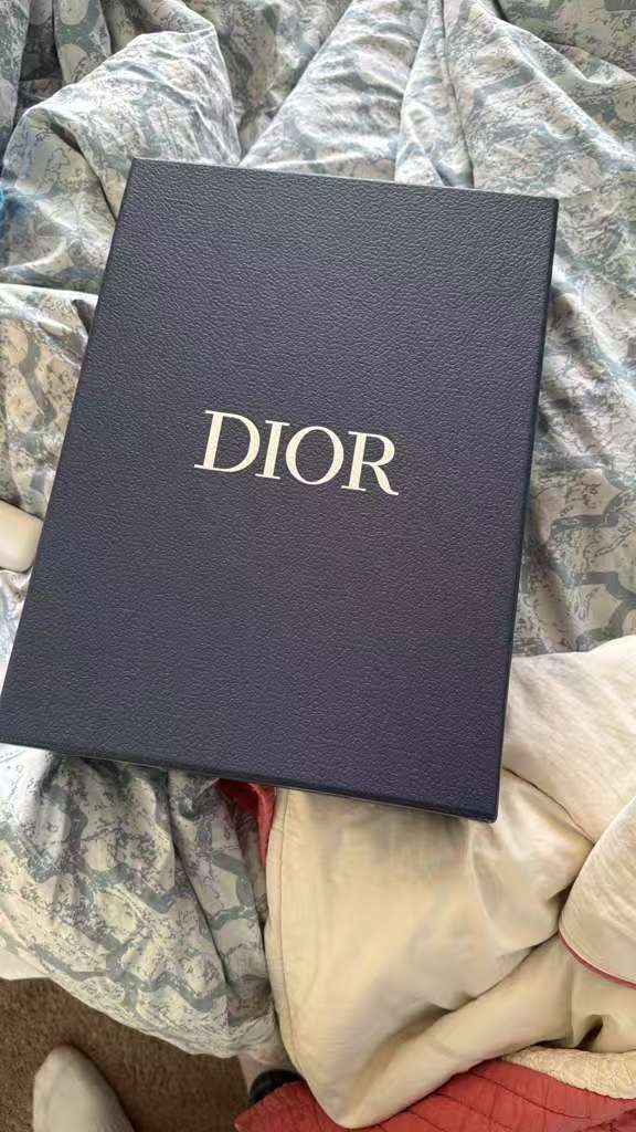 PKGoden Dior B30 Light Grey Sneakers Black Coffee Color 3SN279ZND-H969 review feedback from whatsapp customer 01
