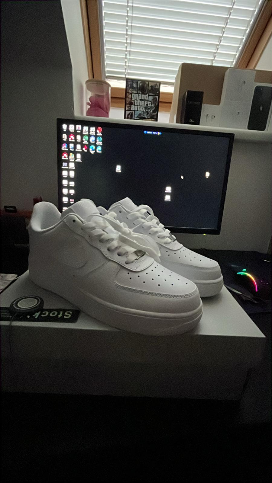 Cool Kicks G5 Air Force 1 Low White '07,315122-111 review feedback from whatsapp customer 01