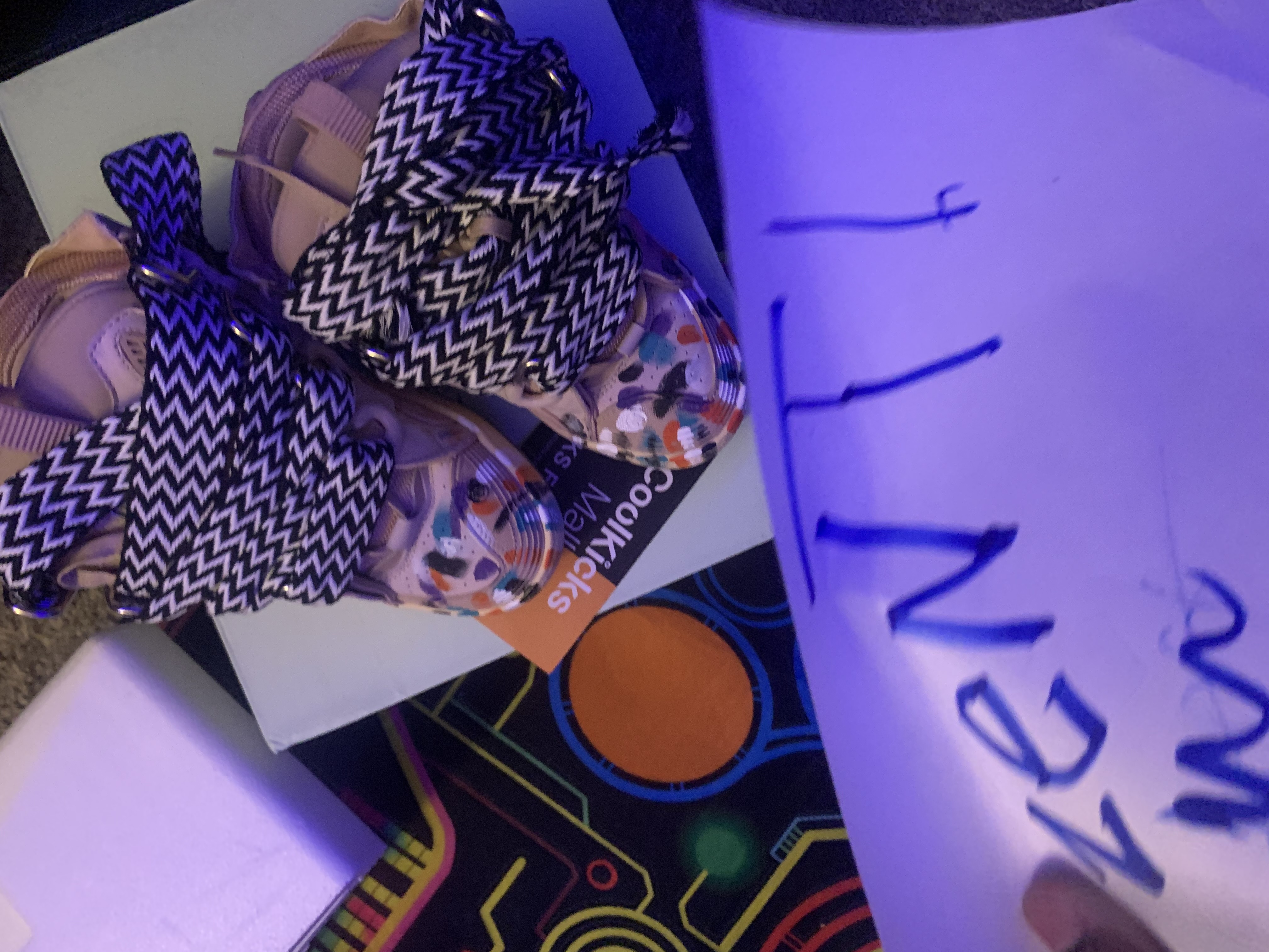 PKGoden Lanvin Leather Curb Gallery Dept. Pale Pink Multi review Zenti 00