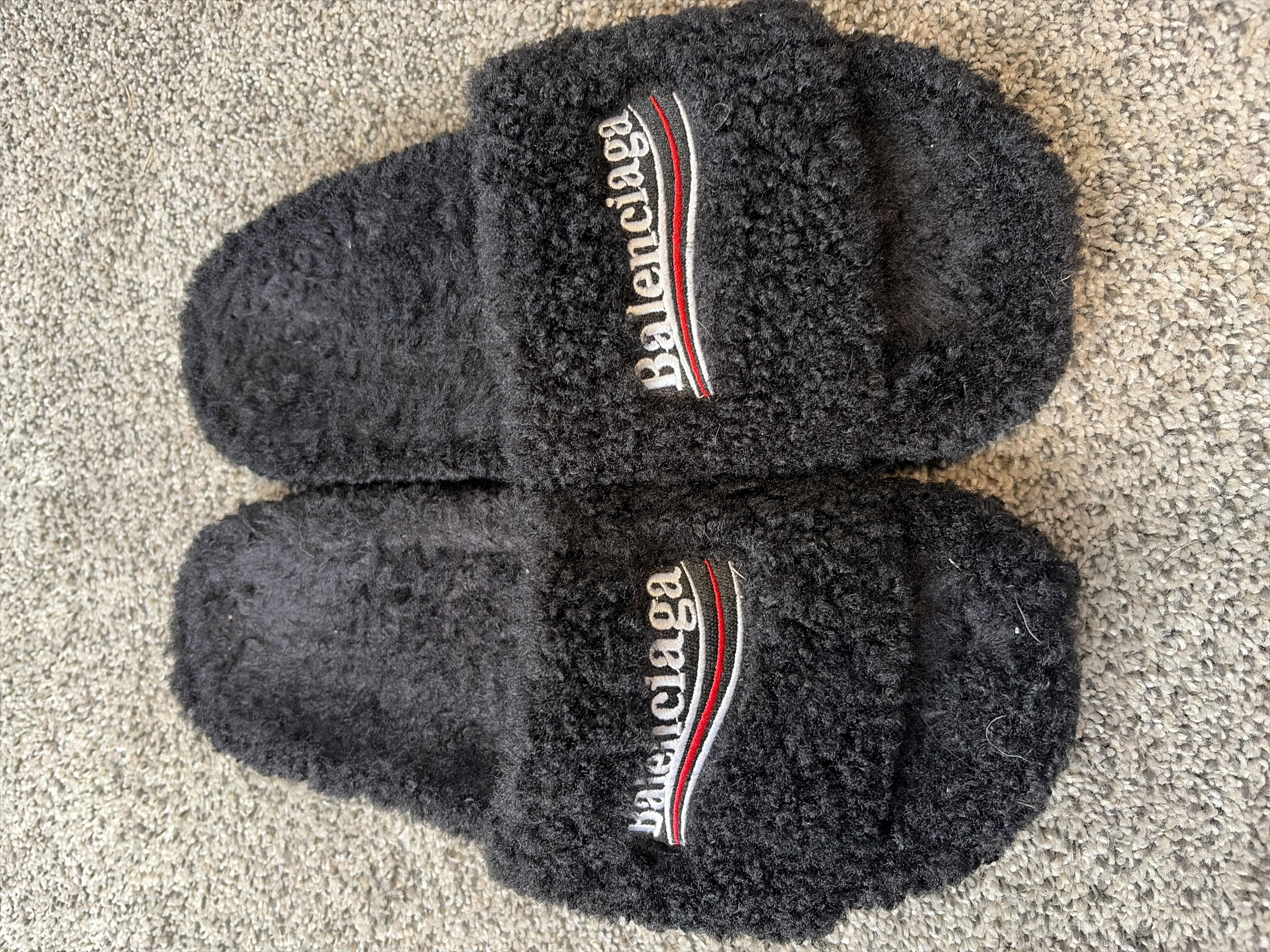 Flash Sale | Balenciaga Furry Slide Black/White/Pink/Grey/Red/Green/Blue review xavier 00