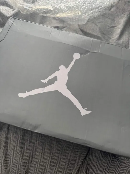 Flash Sale | PKGoden Air Jordan 5 Retro Wolf Grey 2026 DD0587-002 review Junkie 01
