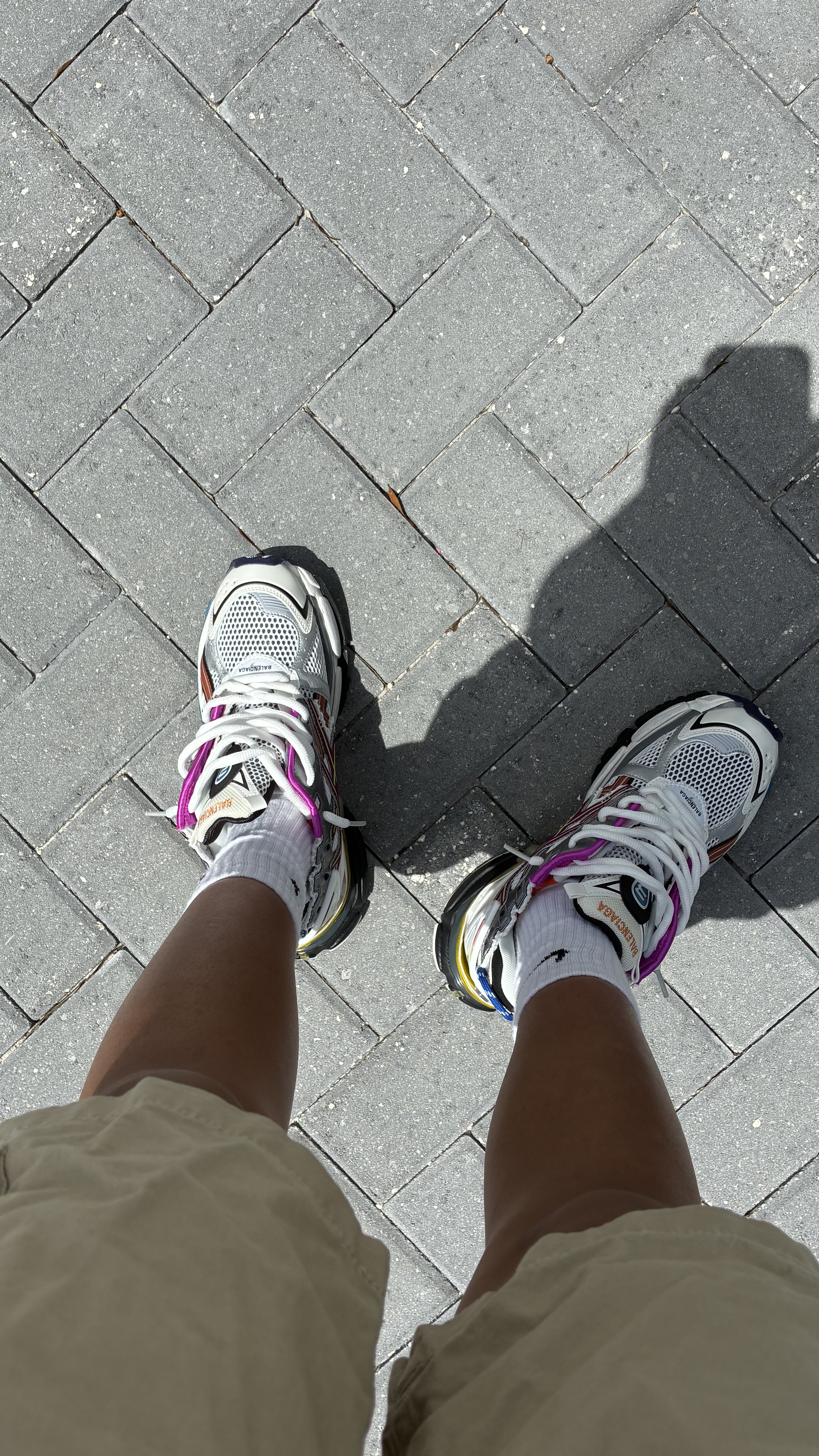 Flash sale| PKGoden Balenciaga 7th Runner Silver Purple 677403W3RB68123 review 247fits 02