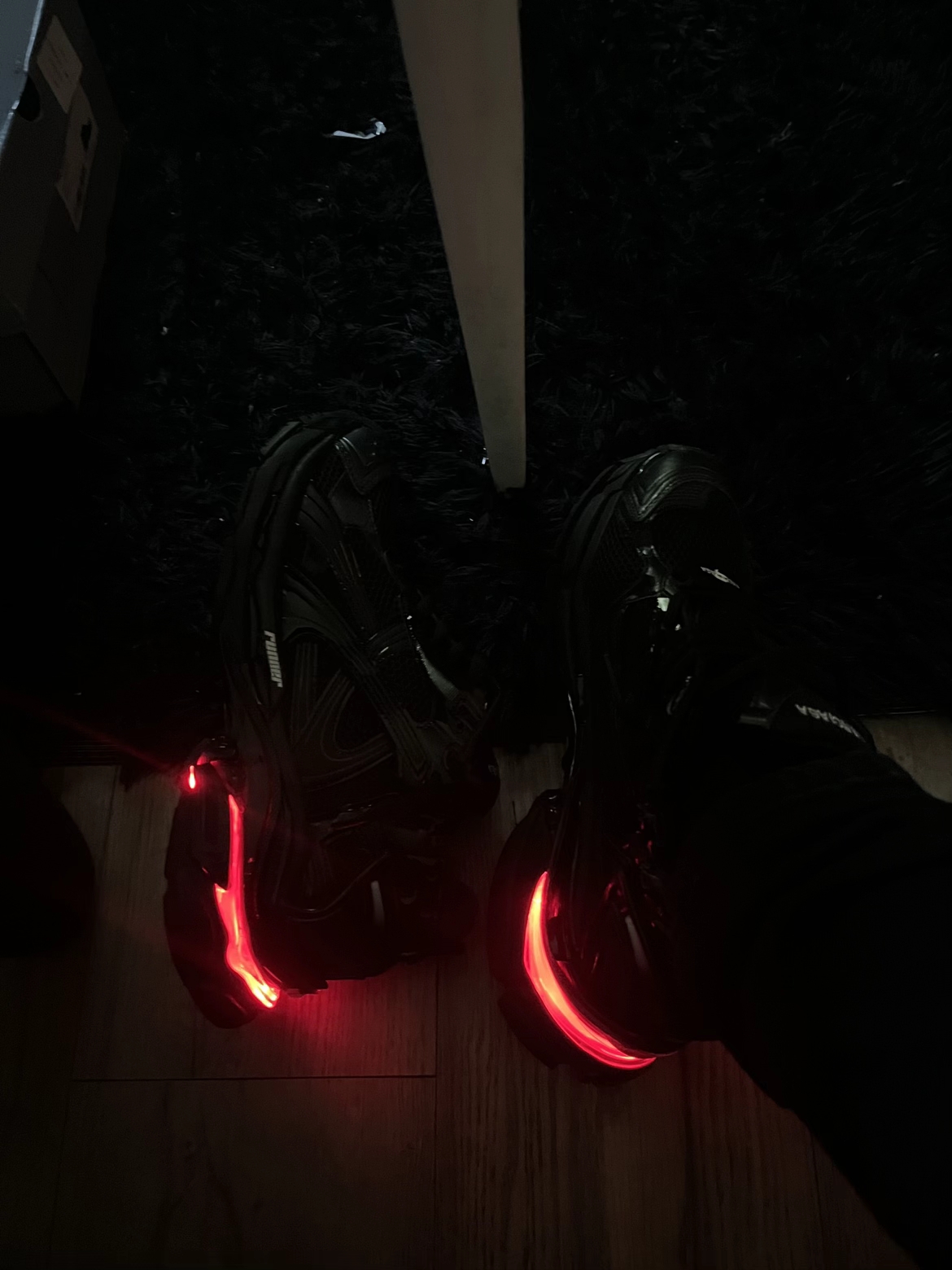 Flash Sale |  PKGoden Balenciaga Runner Black in LED 853225 WRNLD 1000 review user687 00