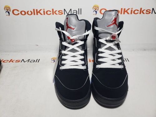 Air Jordan 5 Black Metallic Reimagined : Classic Recast