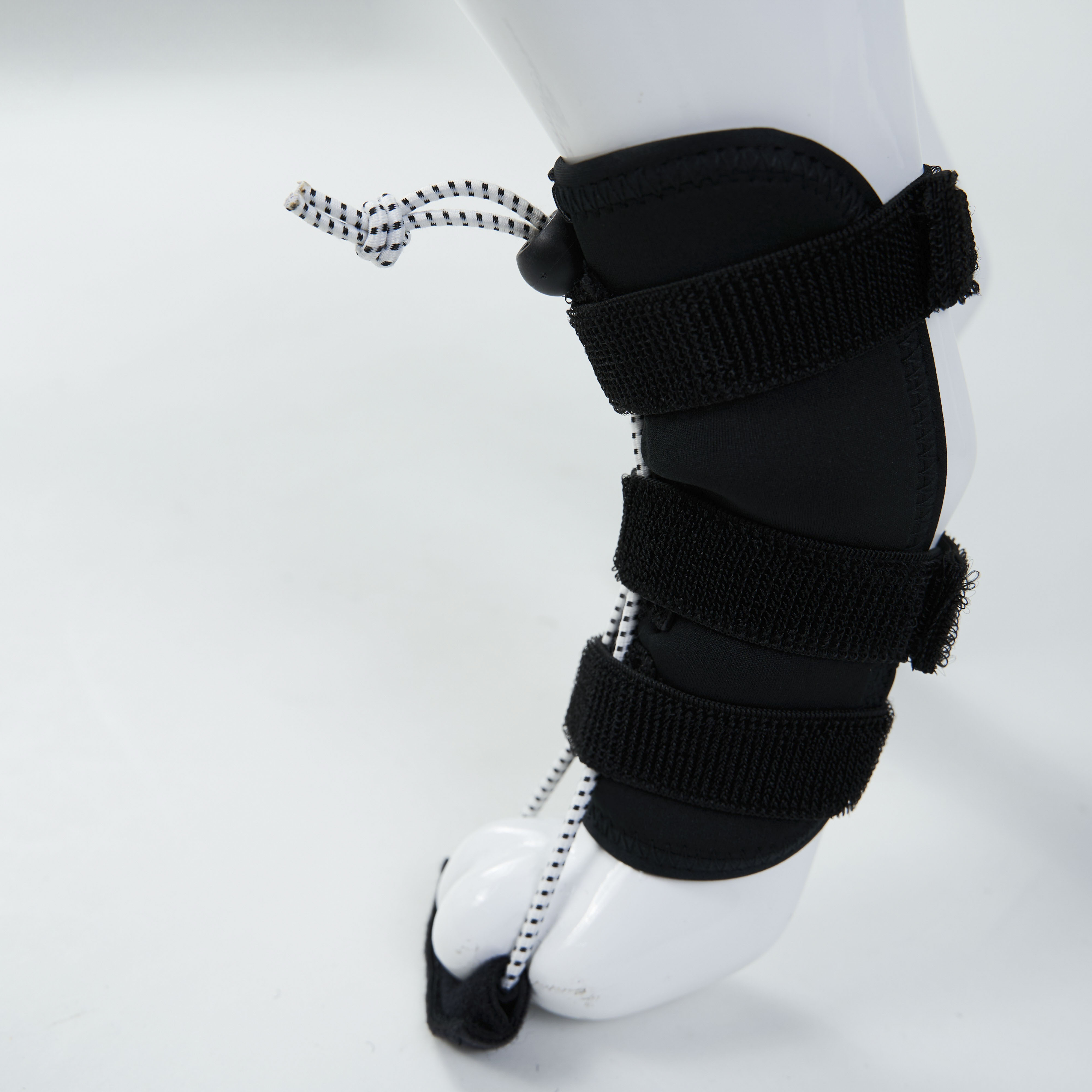 Adjustable Toe-training Socks for Dogs