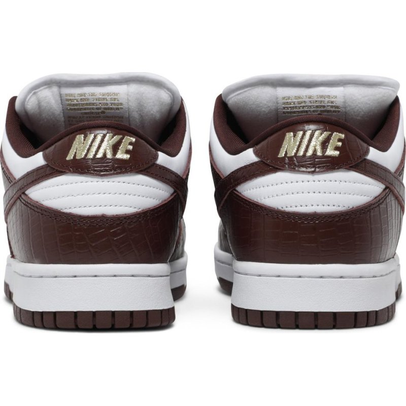 PK Dunk SB Low Stars Barkroot Brown (2021), DH3228-103