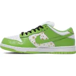PK Dunk SB Low Stars Mean Green (2021), DH3228-101