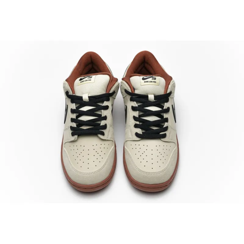 PK Dunk SB Low Pro Hennessy, BQ6817-100