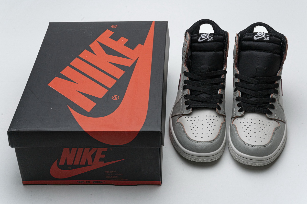 H12 Jordan 1 Retro High OG Defiant SB NYC to Paris, CD6578-006