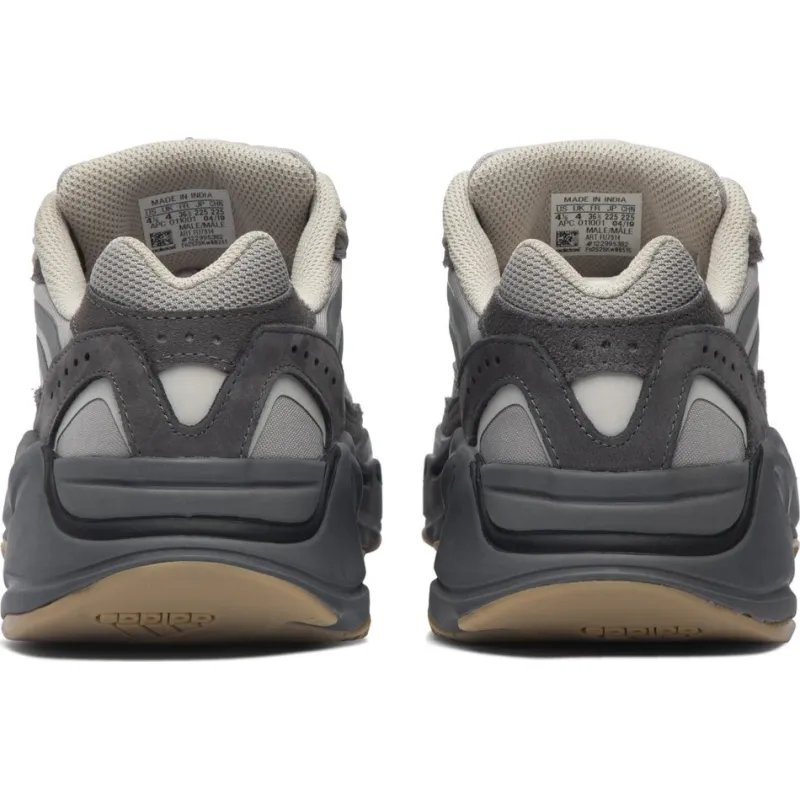 PK Yeezy Boost 700 V2 Tephra, FU7914