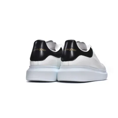 PK Alexander McQueen Sneaker White Black 02