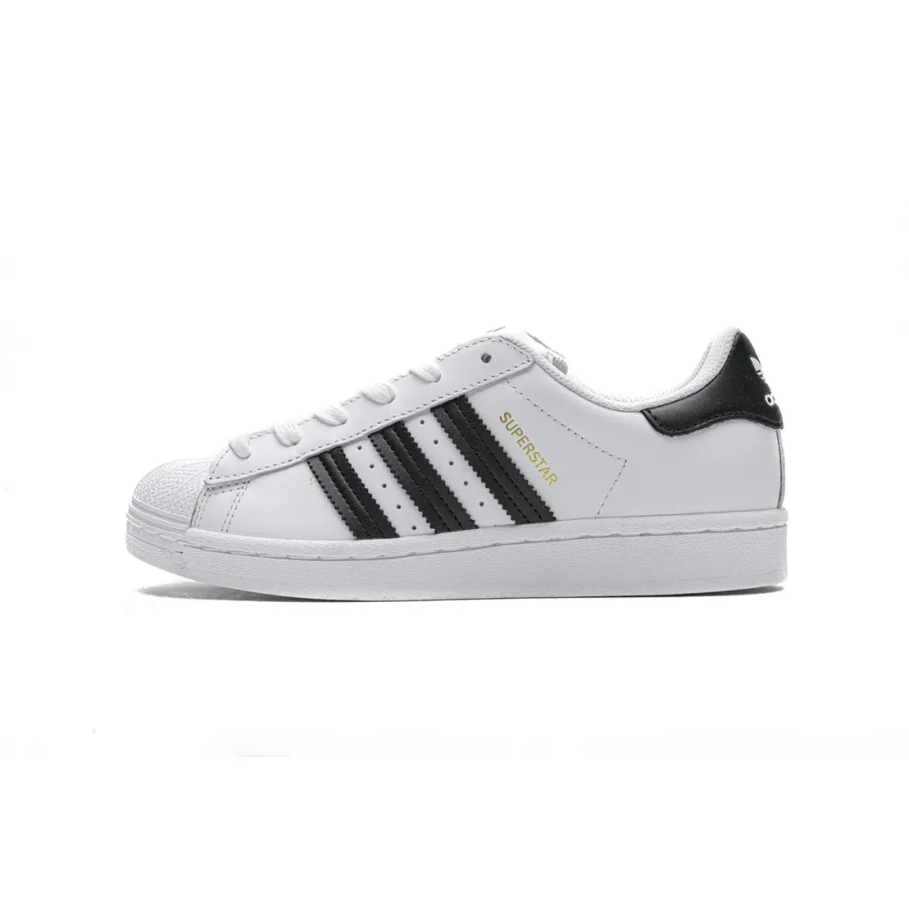 PK Superstar White Black (2019), EG4958