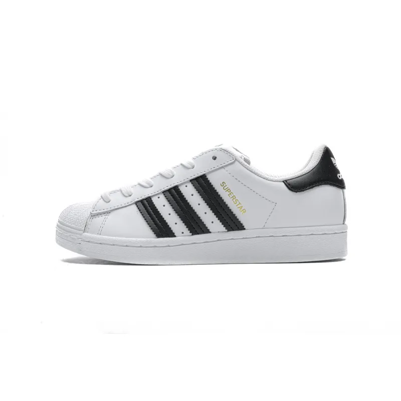 PK Superstar White Black (2019), EG4958