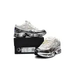 PK Ozweego Raf Simons Cream White Silver Metallic, EE7945