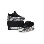 PK Ozweego Raf Simons Core Black Silver Metallic, EE7944
