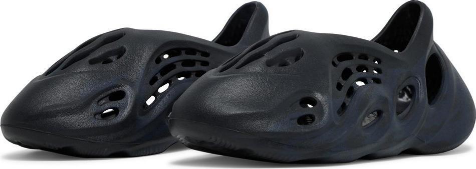 PK Yeezy Foam RNNR Mineral Blue, GV7903