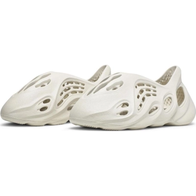 PK Yeezy Foam RNNR Ararat, G55486 02